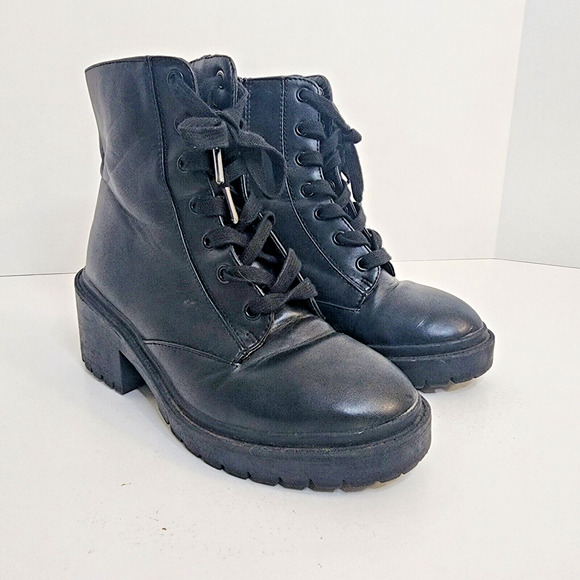 Universal Thread Shoes - Black Lace-Up Side Zipper Combat Chunky Heel Boots Universal Thread Women's SZ 7